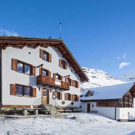 Отель Gasthaus Alpenrose Juf Экстерьер фото