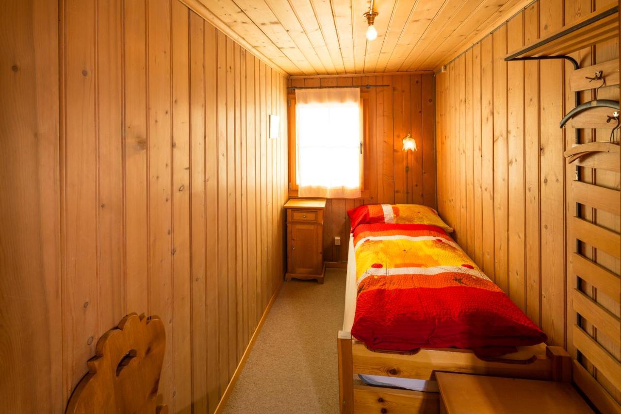 Отель Gasthaus Alpenrose Juf Экстерьер фото